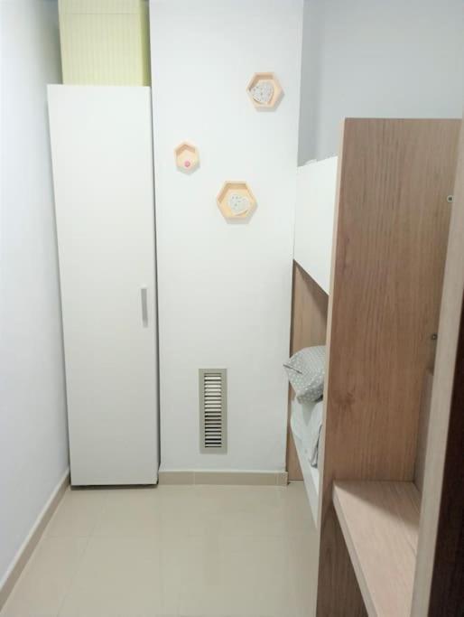 Apartamento En Primera Linea De Mar Roses Esterno foto