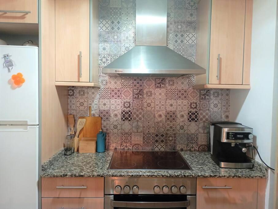 Apartamento En Primera Linea De Mar Roses Esterno foto