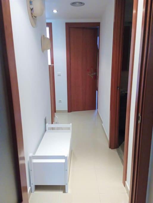 Apartamento En Primera Linea De Mar Roses Esterno foto
